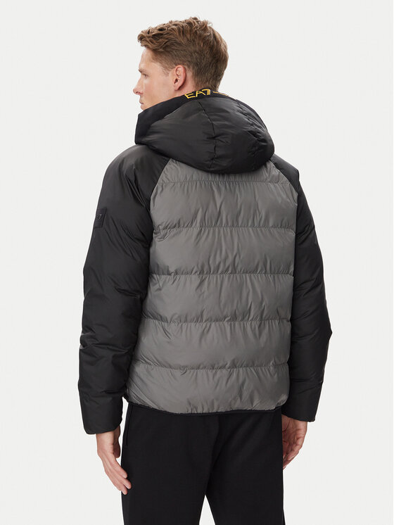 EA7 Emporio Armani EA7 Emporio Armani Giubbotto invernale 7M002785 AF26223 U8085 Grigio Regular Fit