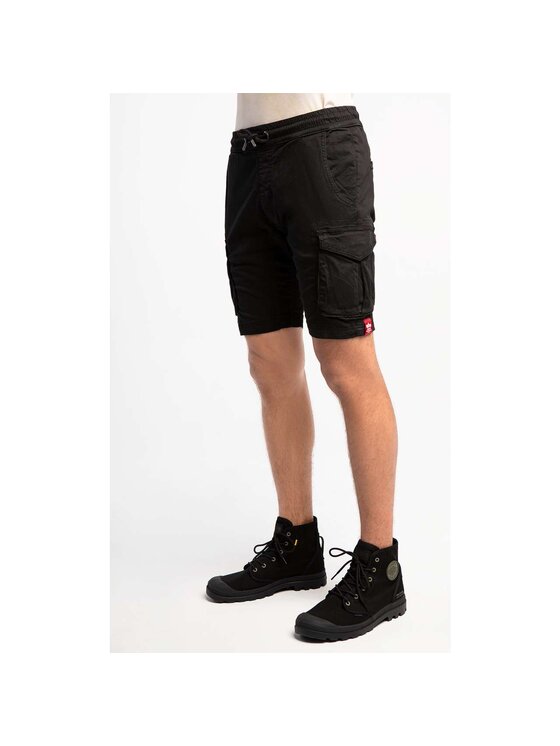 Alpha Industries Alpha Industries Szorty materiałowe Cotton Twill Jogger Short 106251-03 Czarny Classic Fit