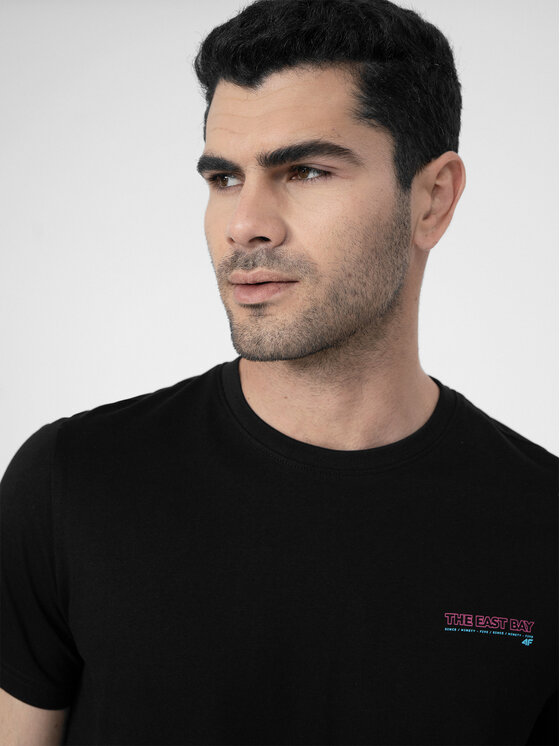 4F 4F T-Shirt 4FSS23TTSHM359 Czarny Regular Fit