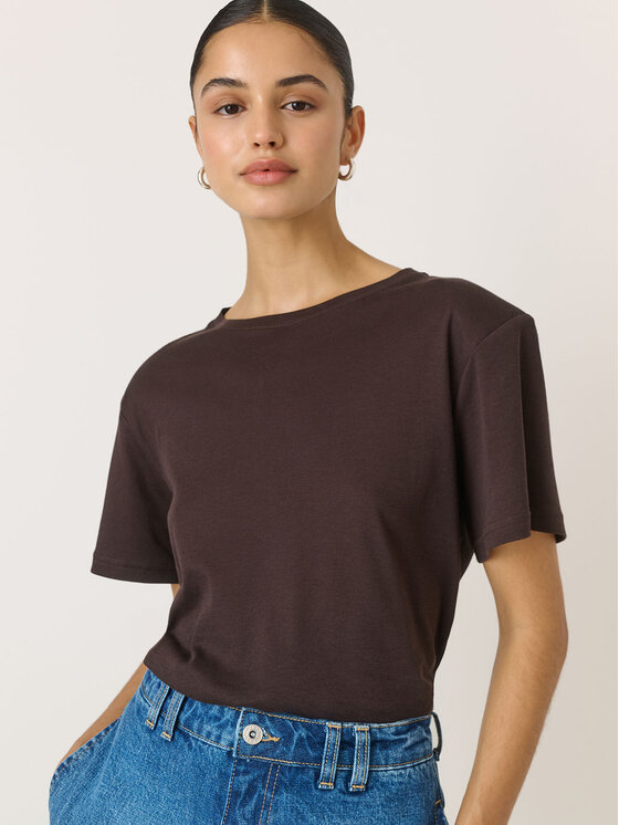 La Mania La Mania T-Shirt VALE Brązowy Basic Fit