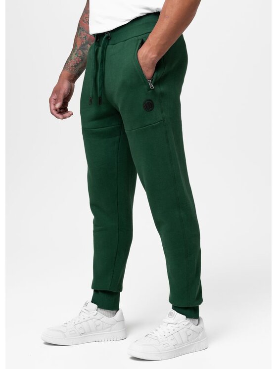 PITBULL PITBULL Spodnie dresowe SMALL LOGO HD Zielony Regular Fit