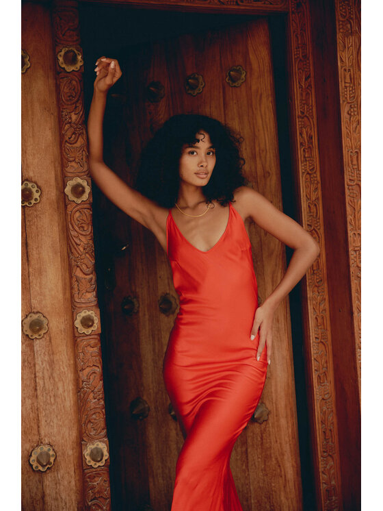 RÊVER DE MOI RÊVER DE MOI Sukienka codzienna CENIT RED MIDI DRESS Czerwony Slim Fit