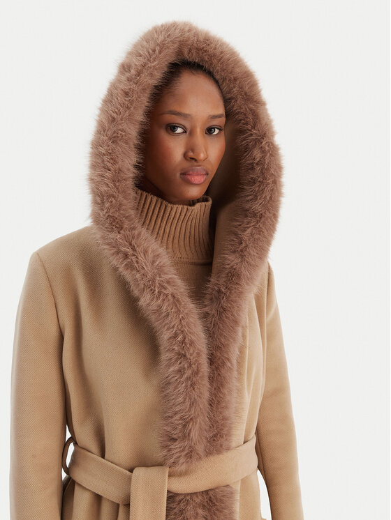 Rinascimento Rinascimento Cappotto invernale CFC0126714003 Beige Regular Fit