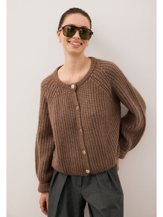 BIZUU BIZUU Sweter ORNAMY Brązowy Standard Fit