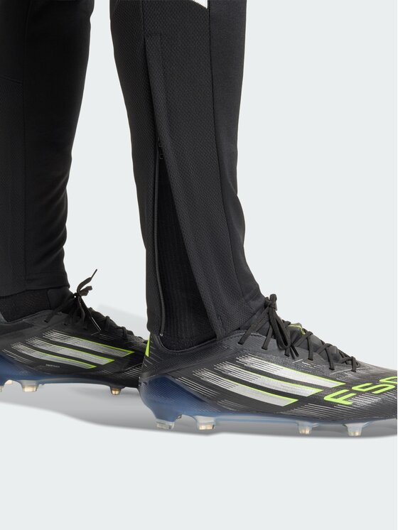 adidas adidas Spodnie dresowe 159393 Czarny Regular Fit
