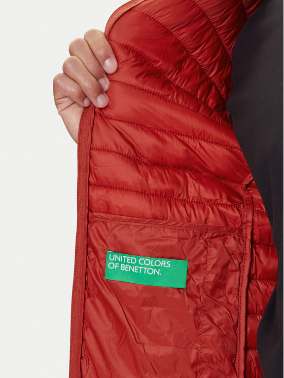 United Colors Of Benetton United Colors Of Benetton Demisezoninė striukė 2TWDUN06I Vyšninė Regular Fit