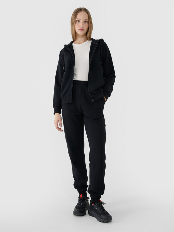 4F 4F Spodnie dresowe EASY WEAR Czarny Regular Fit