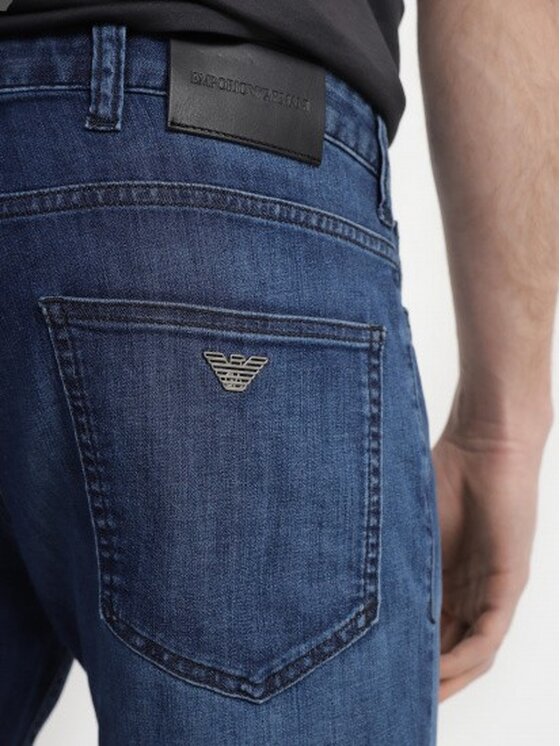 Emporio Armani Emporio Armani Džínové šortky 3R1PA6 1D85Z Tmavomodrá Regular Fit