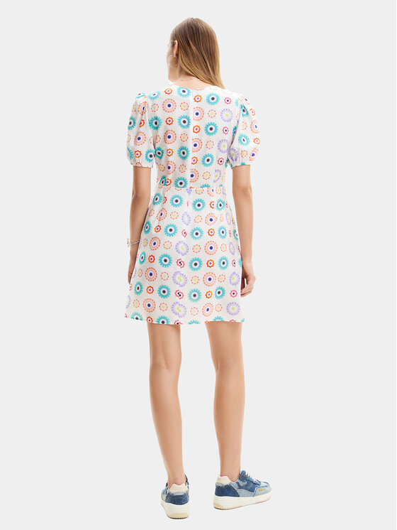 Desigual Desigual Rochie de vară Edmonton 24SWVW44 Alb Straight Fit