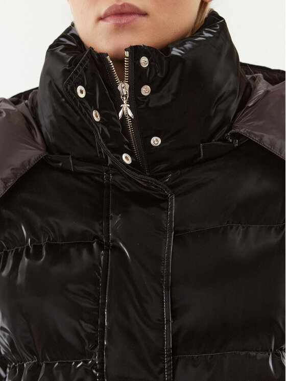 Patrizia Pepe Patrizia Pepe Зимно яке 2O0057/A347-K103 Черен Regular Fit