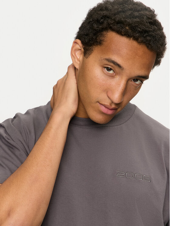 2005 2005 T-shirt Unisex Uniform Siva Loose Fit