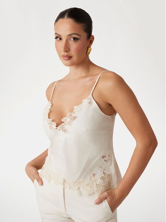 Marciano Guess Marciano Guess Top 174775 Biały Classic Fit