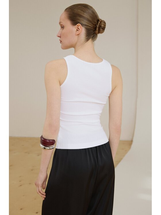 Estro Estro Top ER00119737 Biały Slim Fit
