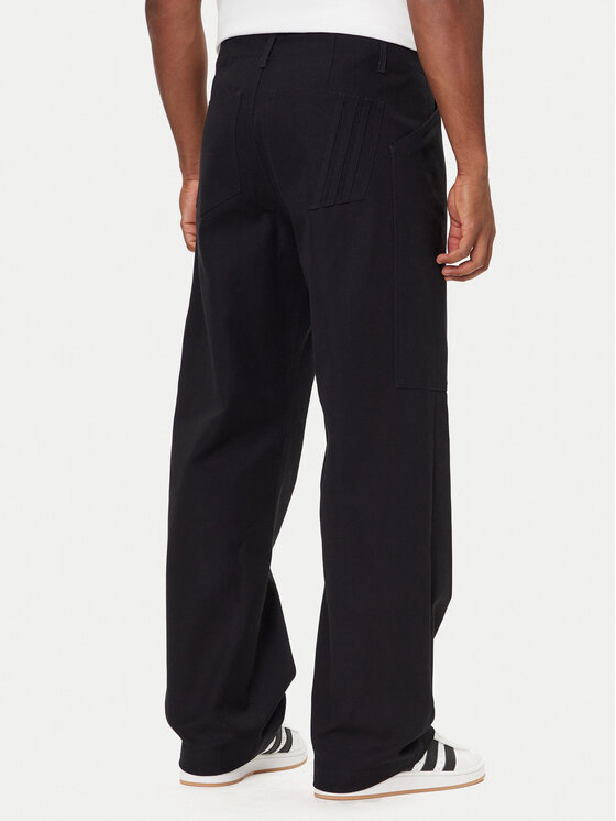 adidas adidas Stoffhose Utility JY2770 Schwarz Regular Fit