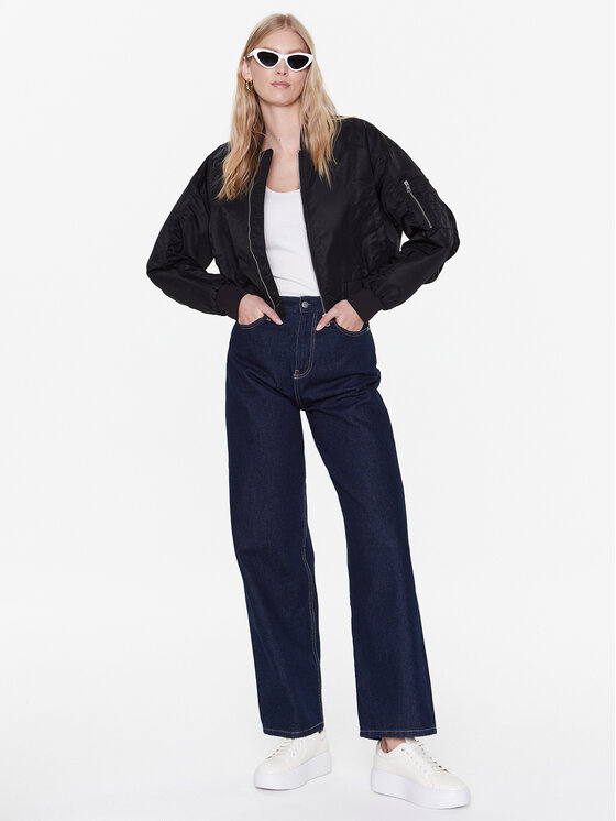 Calvin Klein Jeans Calvin Klein Jeans Μπόμπερ μπουφάν J20J220343 Μαύρο Regular Fit