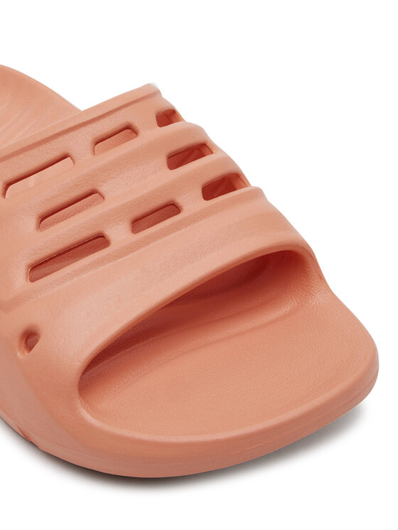 Teva Teva Шльопанці Apretrail  1166790 Кораловий