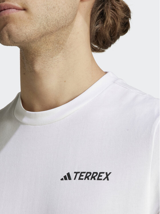 adidas adidas Тишърт IL2648 Бял Regular Fit