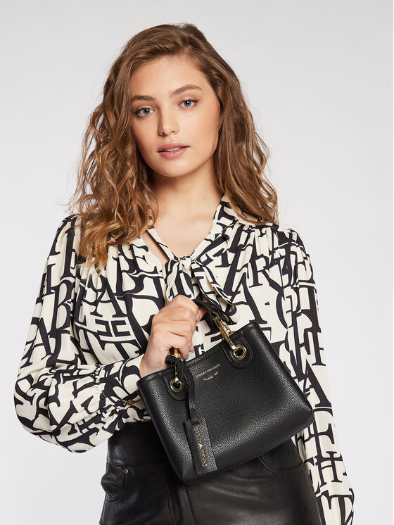 Emporio Armani Emporio Armani Käekott Y3D176 YFO5B 85218 Must