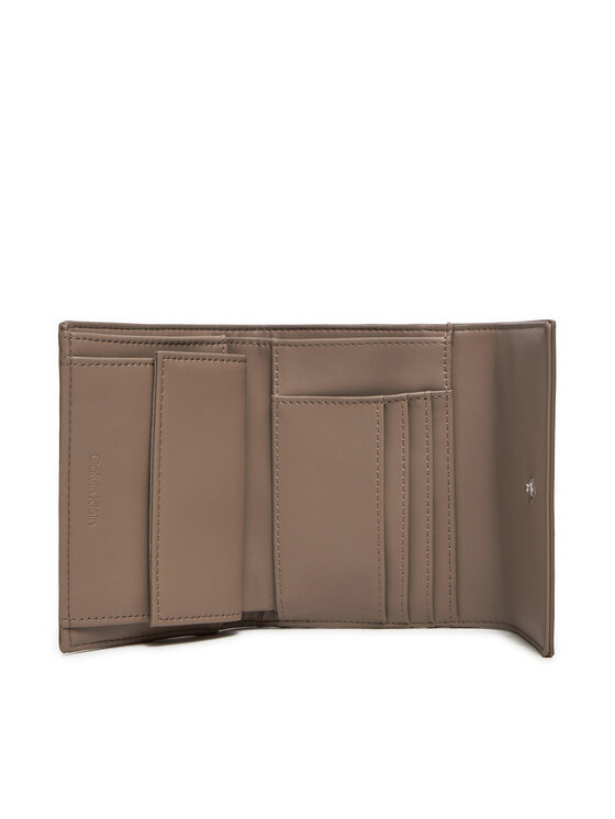 Calvin Klein Calvin Klein Πορτοφόλι Ck Must Md Trifold K60K612451 Γκρι