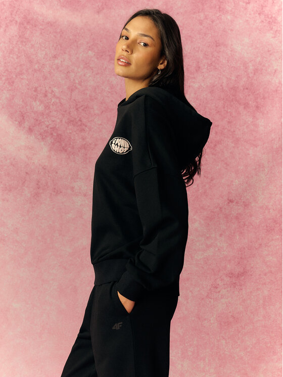 4F 4F Bluza TASTE THE GLOW Czarny Oversize