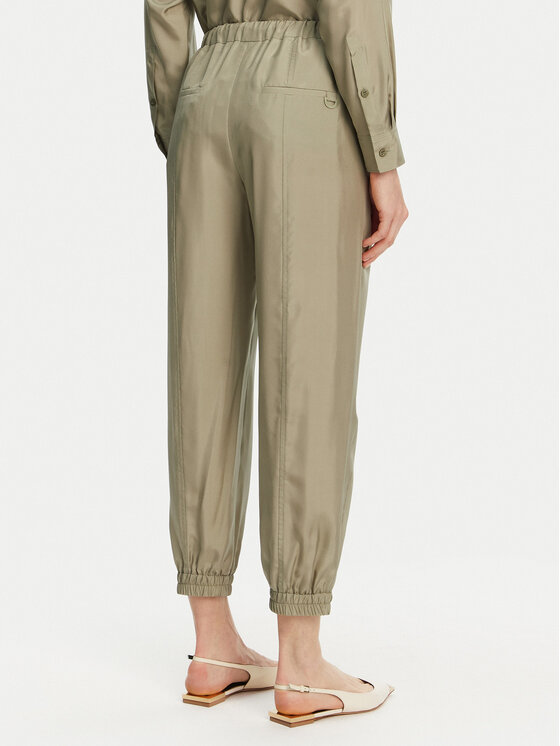 Marella Marella Hlače iz tkanine Abetaia 2513131095 Zelena Relaxed Fit