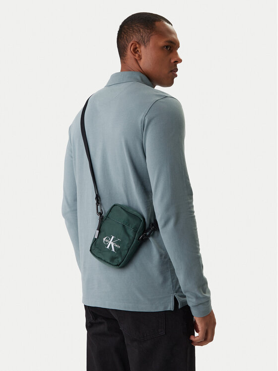 Calvin Klein Calvin Klein Borsellino Bold Logo Nylon Slim Reporter LV04D3231G Verde