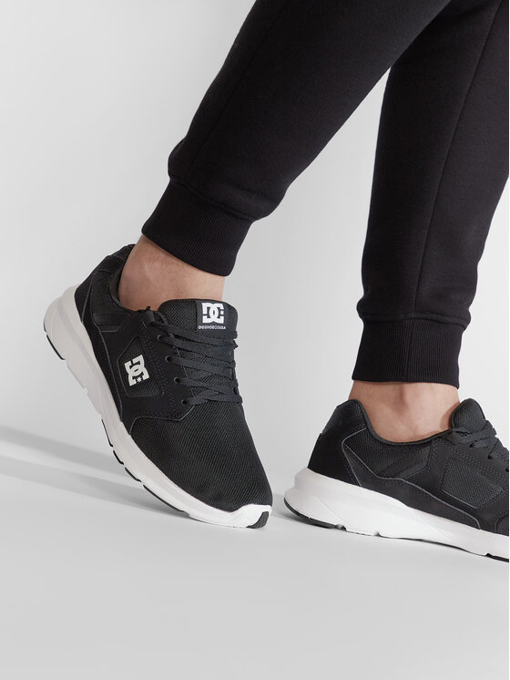 DC Shoes DC Shoes Sneakersy Skyline ADYS400066 Čierna