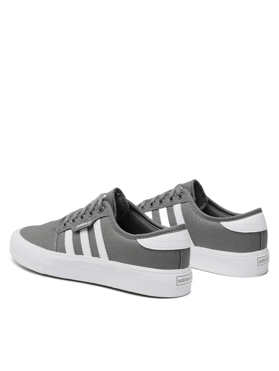 adidas Sneakers aus Stoff Seeley XT Shoes GZ8569 Grau Modivo