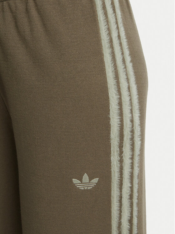 adidas adidas Spodnie dresowe Firebird KS7362 Brązowy Regular Fit