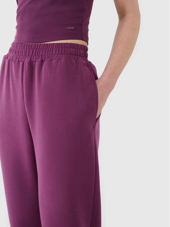 4F 4F Spodnie dresowe 4FWSS25TTROF1010-50S Fioletowy Regular Fit