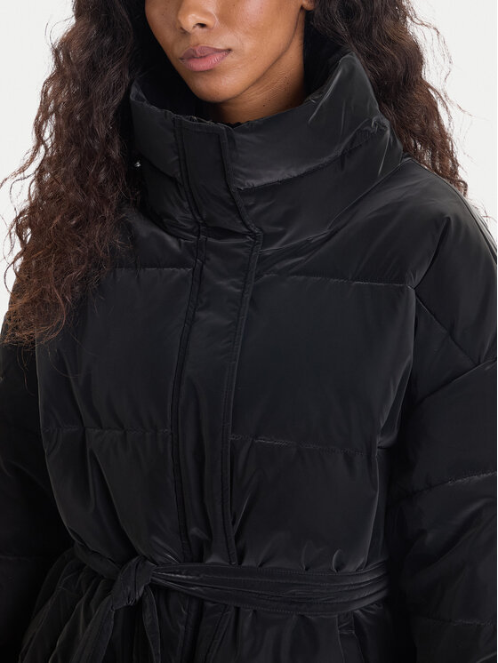 EA7 Emporio Armani EA7 Emporio Armani Zimné bundy 7W000652 AF16078 UC001 Čierna Regular Fit