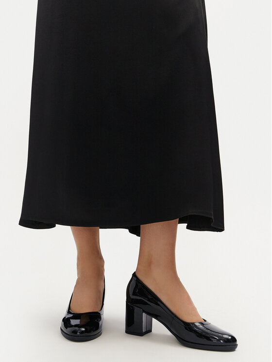 Clarks Clarks Salonarji Freva 55 Court 26174873 Črna