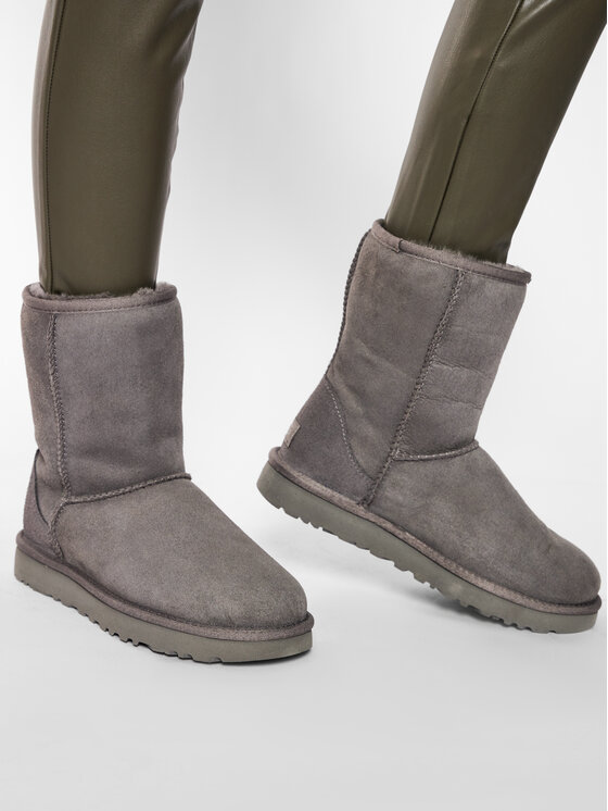 Ugg Ugg Sniego batai W Classic Short II 1016223 Pilka