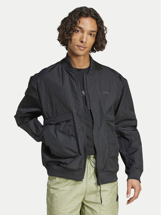 adidas adidas Kurtka bomber City Escape IY1505 Czarny Loose Fit