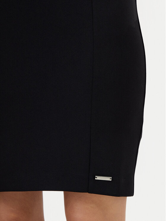 Calvin Klein Calvin Klein Vsakodnevna obleka K20K208433 Črna Regular Fit