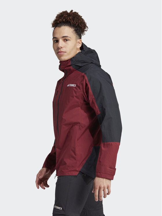 adidas adidas Outdoor jakna Terrex Xploric RAIN.RDY Hiking IB4266 Tamnocrvena Regular Fit