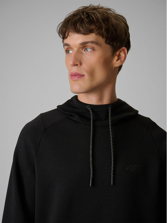 4F 4F Bluza SPORTS CLUB Czarny Regular Fit