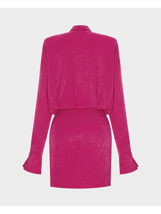 BENU BENU Sukienka codzienna Różowa Różowy Slim Fit