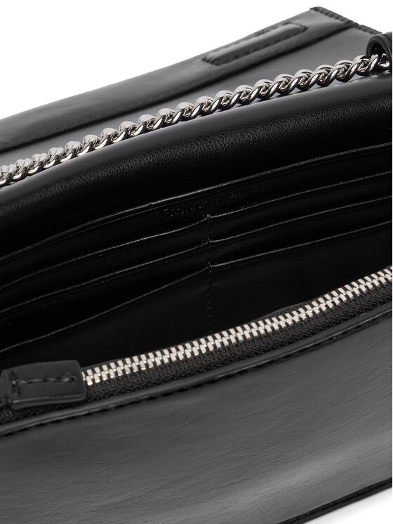 Calvin Klein Calvin Klein Дамска чанта Ck Metallic Wallet On Chain LV04F3320G Черен