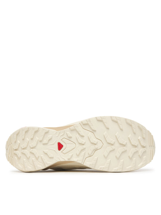 Podeszwa buta pokazana od spodu.