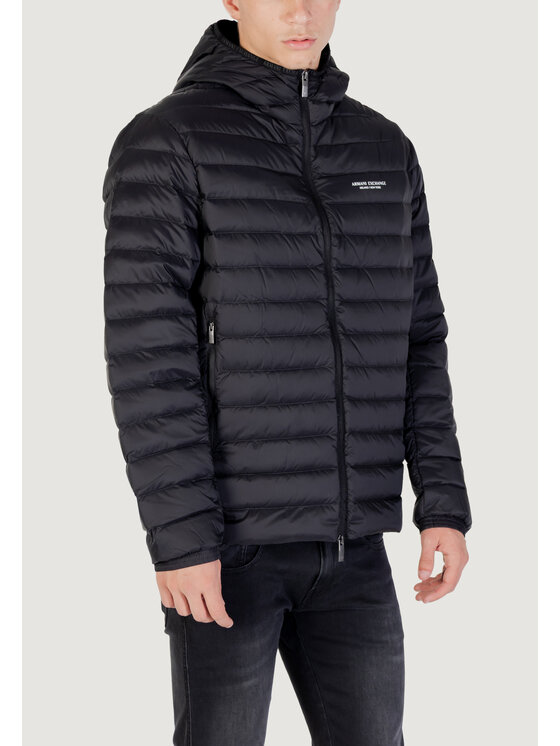 Armani Exchange Armani Exchange Dūnu jaka XM001577 AF16927 UC001 Melns Regular Fit