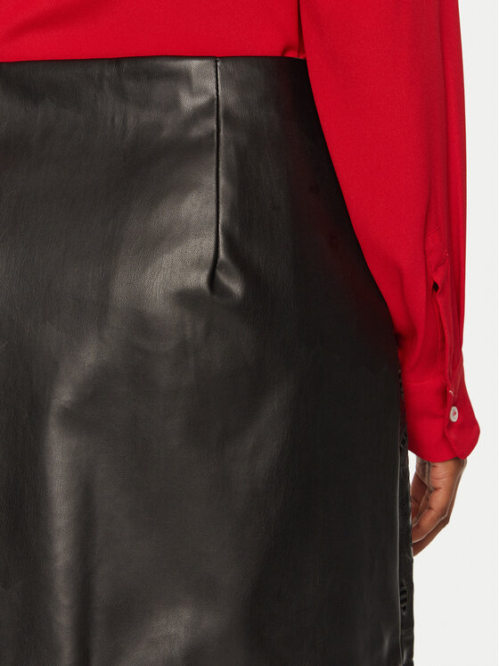 Vero Moda Vero Moda Sukňa z imitácie kože Rocky 10330112 Čierna Slim Fit