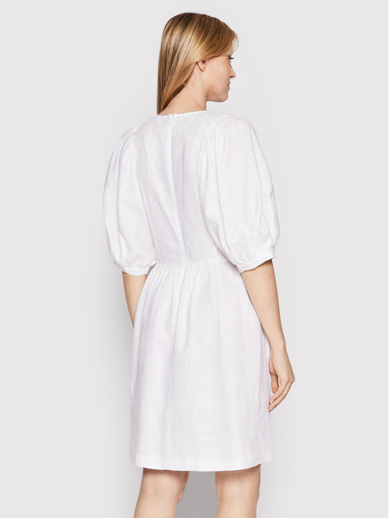 United Colors Of Benetton United Colors Of Benetton Ежедневна рокля 4AGHDV01I Бял Regular Fit