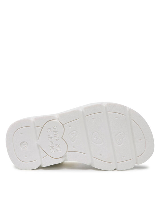 Agatha Ruiz de la Prada Agatha Ruiz de la Prada Sandaalid 222930 B Valge