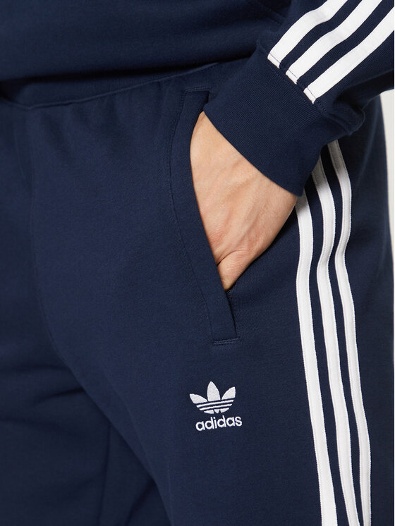 adidas adidas Spodnie dresowe adicolor 3-Stripes IM9319 Granatowy Slim Fit