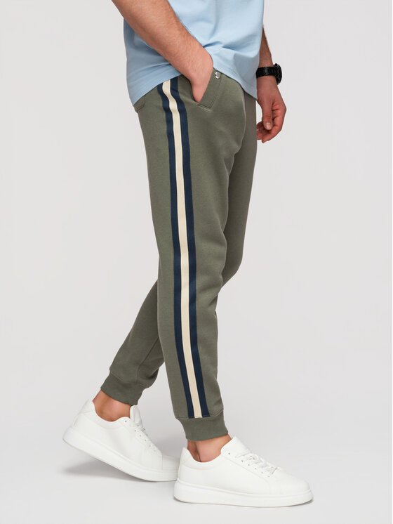 Ombre Ombre Spodnie dresowe P1519 Zielony Regular Fit