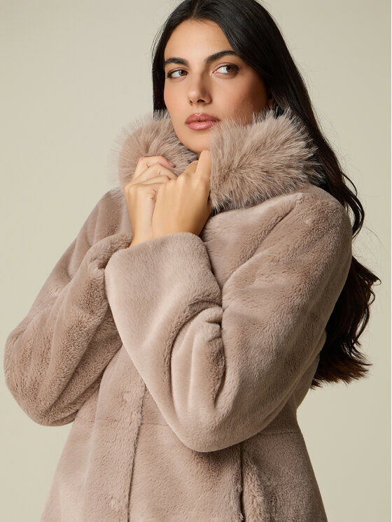 Oltre Oltre Cappotto invernale 8716R001346N002 Crema Regular Fit