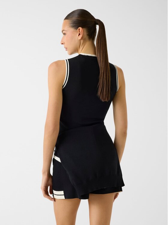 Guess Guess Svetr 181303 Černá Classic Fit