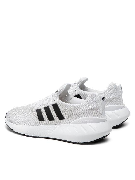 adidas adidas Sneakersy Swift Run 22 GY3047 Szary