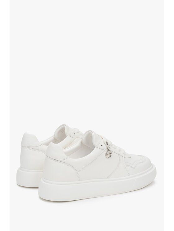 Estro Estro Sneakersy ER00117140 Biela